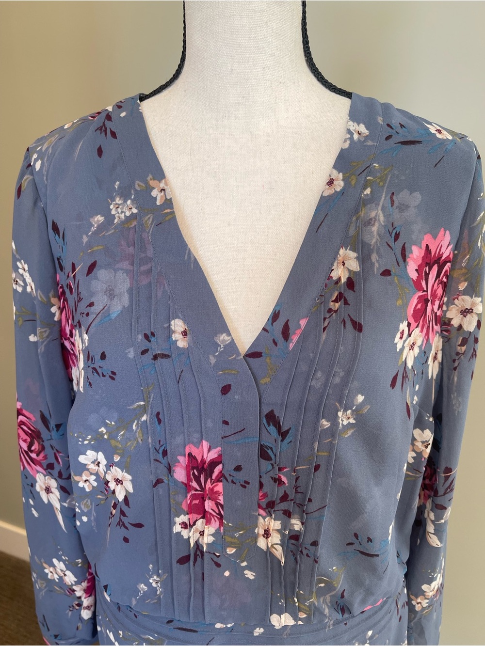 Blue Floral V-Neck Tuxedo Style Dress with Pink Blooms